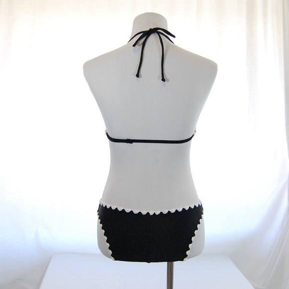 SALE -- Venus Shell Stitch Monokini (NWT) - Picture 3 of 8